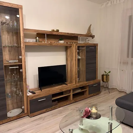 Utulny Bytik Blizko Centra * Besztercebánya